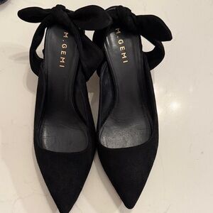 M. Gemi Black Bow Heels